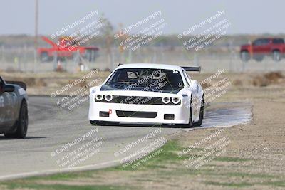 media/Oct-25-2025-CalClub SCCA (Sat) [[34c778dfbe]]/Group 3/Qualifying/